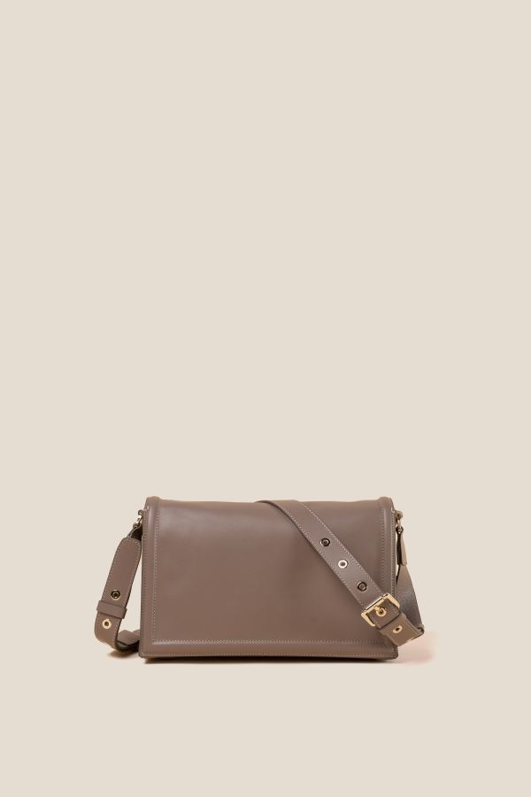3251 Vitello Soft Taupe 114 Gironacci handcrafted bag, handcrafted leather bag, handcrafted bag, Made in Italy handcrafted bag, 3251 Vitello Soft Taupe 114