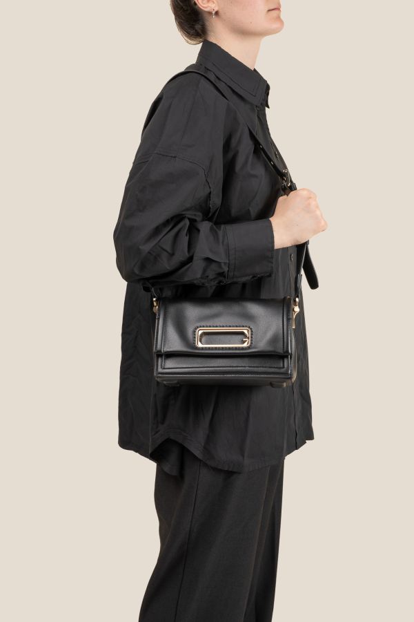 3250 Vitello Soft Nero Made in Italy leather bag, handcrafted bag, Gironacci leather bag, leather bag, 3250 Vitello Soft Nero