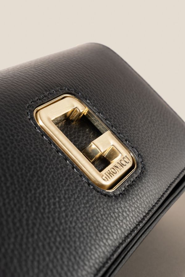 Made in Italy leather bag, handcrafted bag, Gironacci leather bag, leather bag, 2290 Vitello Nero