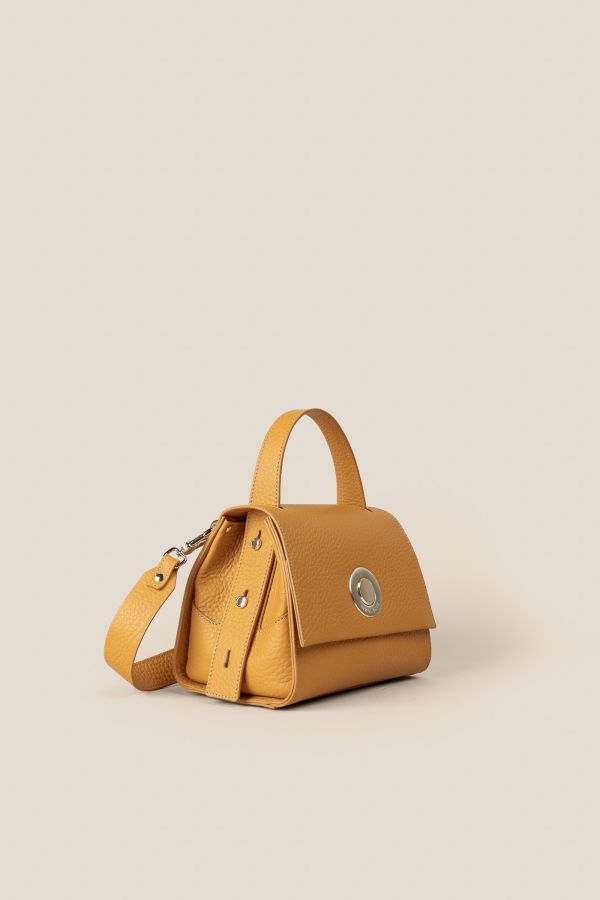 Handcrafted elegant leather bags - Made in Italy | Gironacci