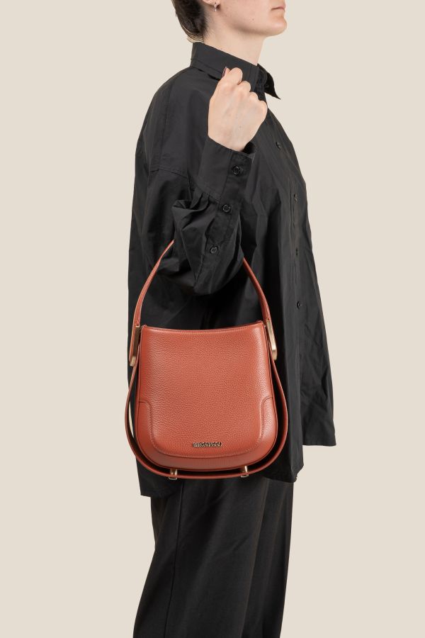 3153 Vitello Ginger 260 handcrafted leather bag, handcrafted bag, Gironacci handcrafted bag, Made in Italy handcrafted bag, 3153 Vitello Ginger 260