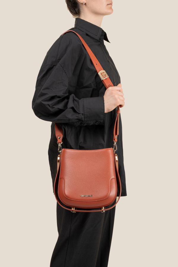 3153 Vitello Ginger 260 handcrafted leather bag, handcrafted bag, Gironacci handcrafted bag, Made in Italy handcrafted bag, 3153 Vitello Ginger 260