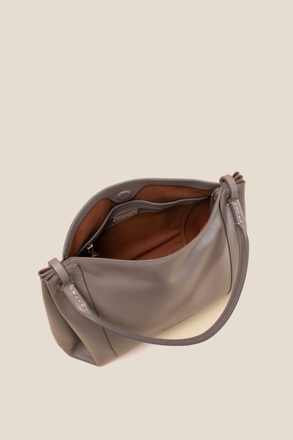 3352 Vitello Soft Taupe 114 Made in Italy handcrafted bag, handcrafted bag, handcrafted leather bag, Gironacci handcrafted bag, 3352 Vitello Soft Taupe 114