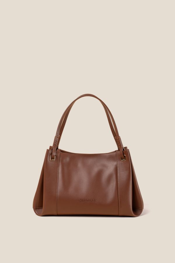 Gironacci handcrafted bag, handcrafted leather bag, handcrafted bag, Made in Italy handcrafted bag, 3351 Vitello Soft Brandy 177